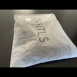 Esntls olive Tencel Long sleeve ( large) Brand new